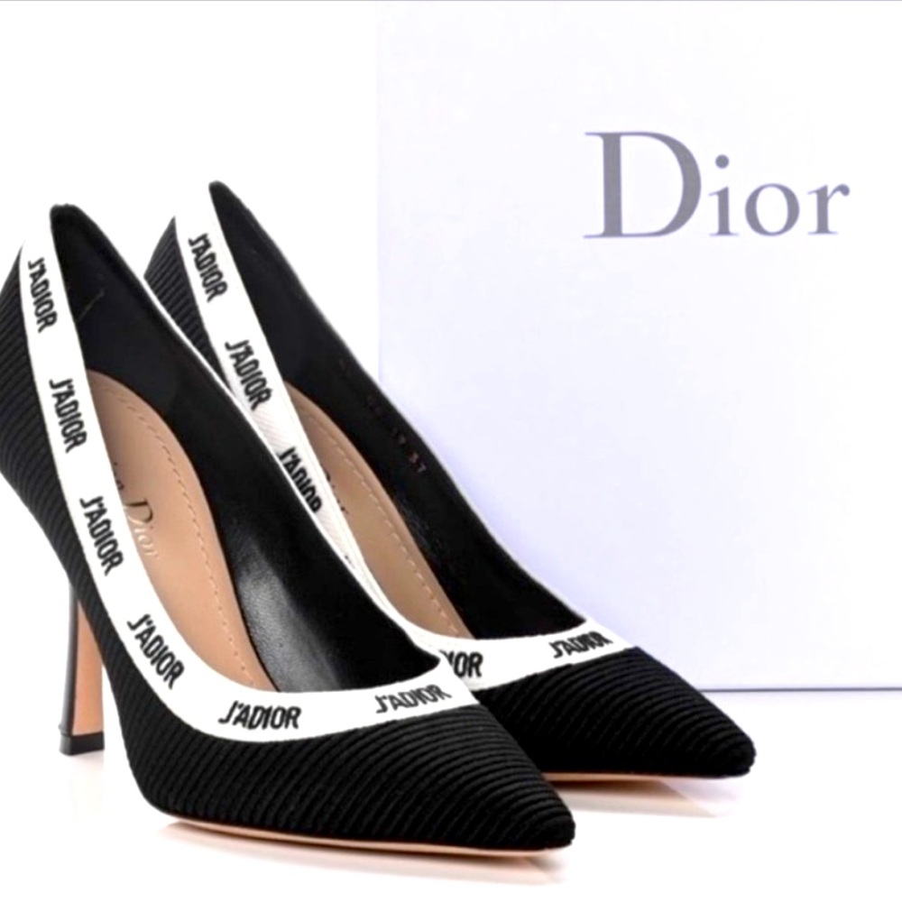 Dior pumps. Hardly worn, receipt, box and dust bags incl. purchased 2020.